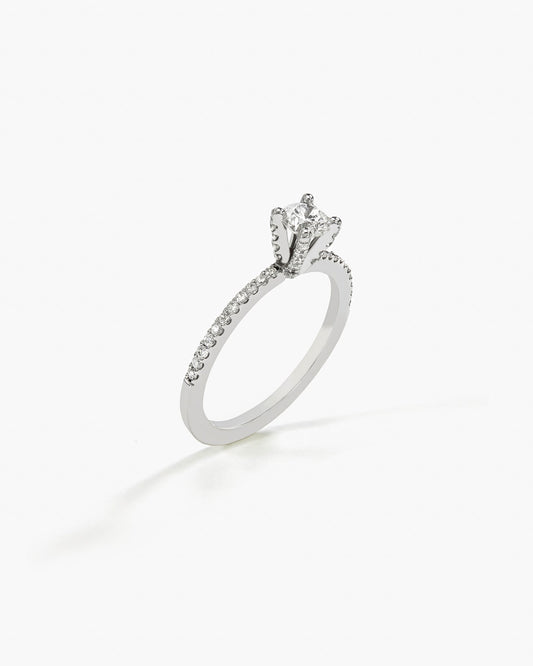 Anel Solitaire - ouro 18k - brilhante de 0,36ct - VALOR SOB CONSULTA - Helen Gordilho