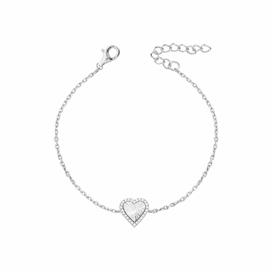 Ribbed heart bracelet