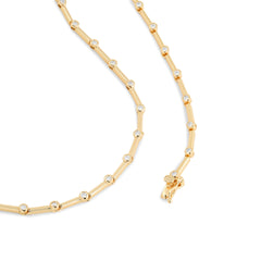 Riviera Knife Edge English Pave Moissanites
