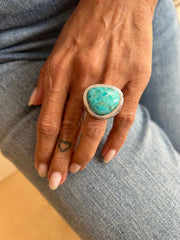 Tulun turquoise moissanite ring